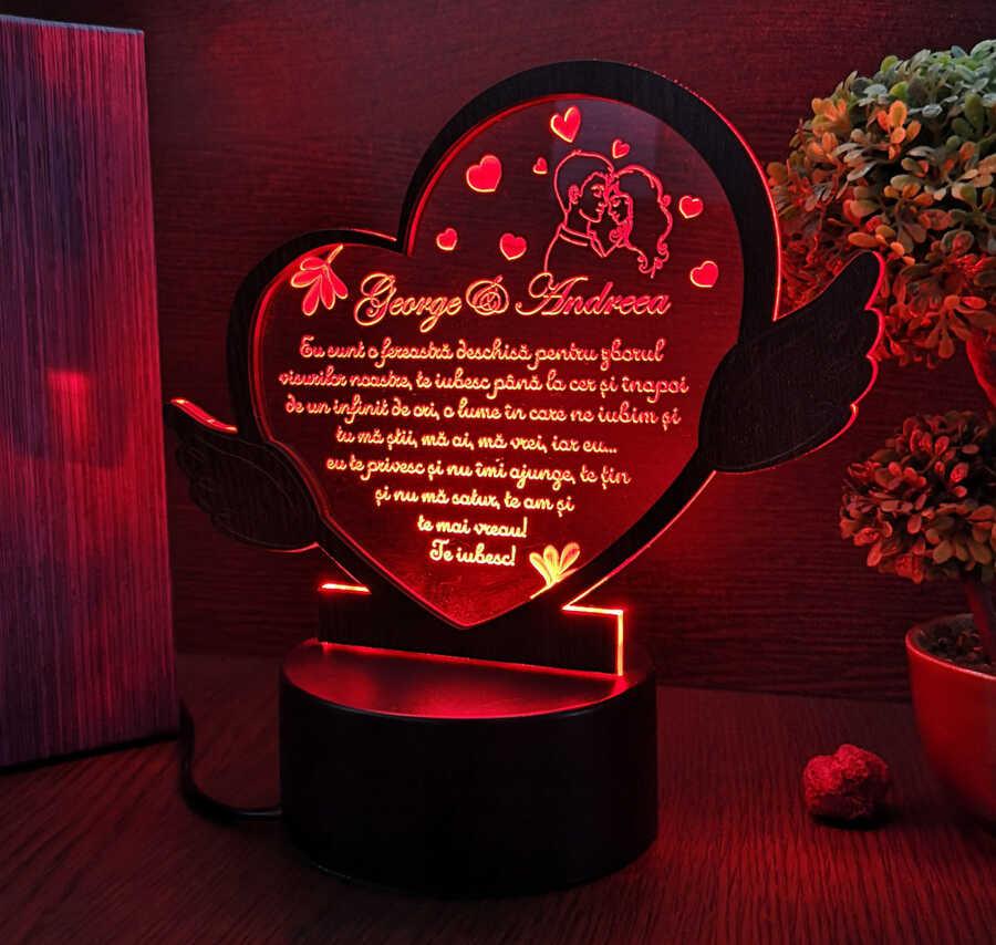 Trofeu LED - Cadou personalizat inimioara pentru persoana iubita