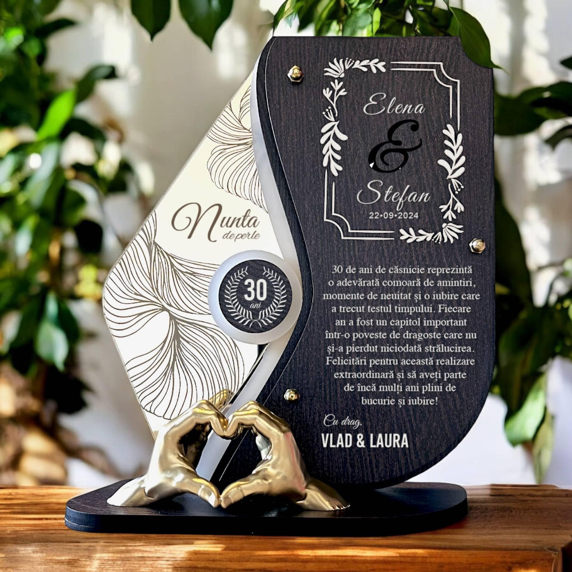 trofeu-personalizat-30-ani-nunta-de-perle-manute