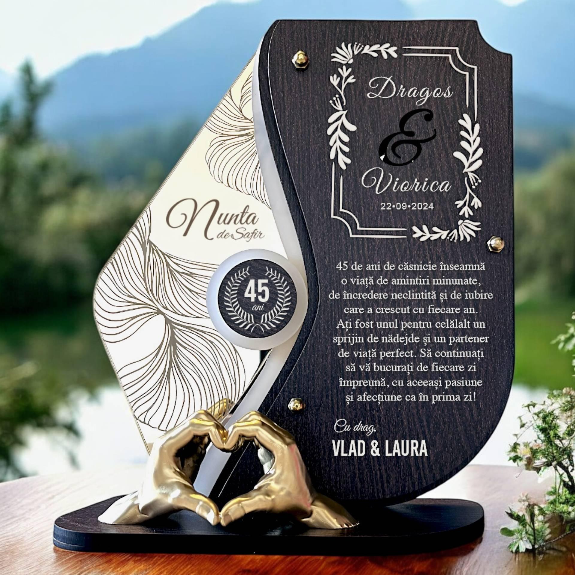trofeu-personalizat-45-ani-nunta-de-safir-manute